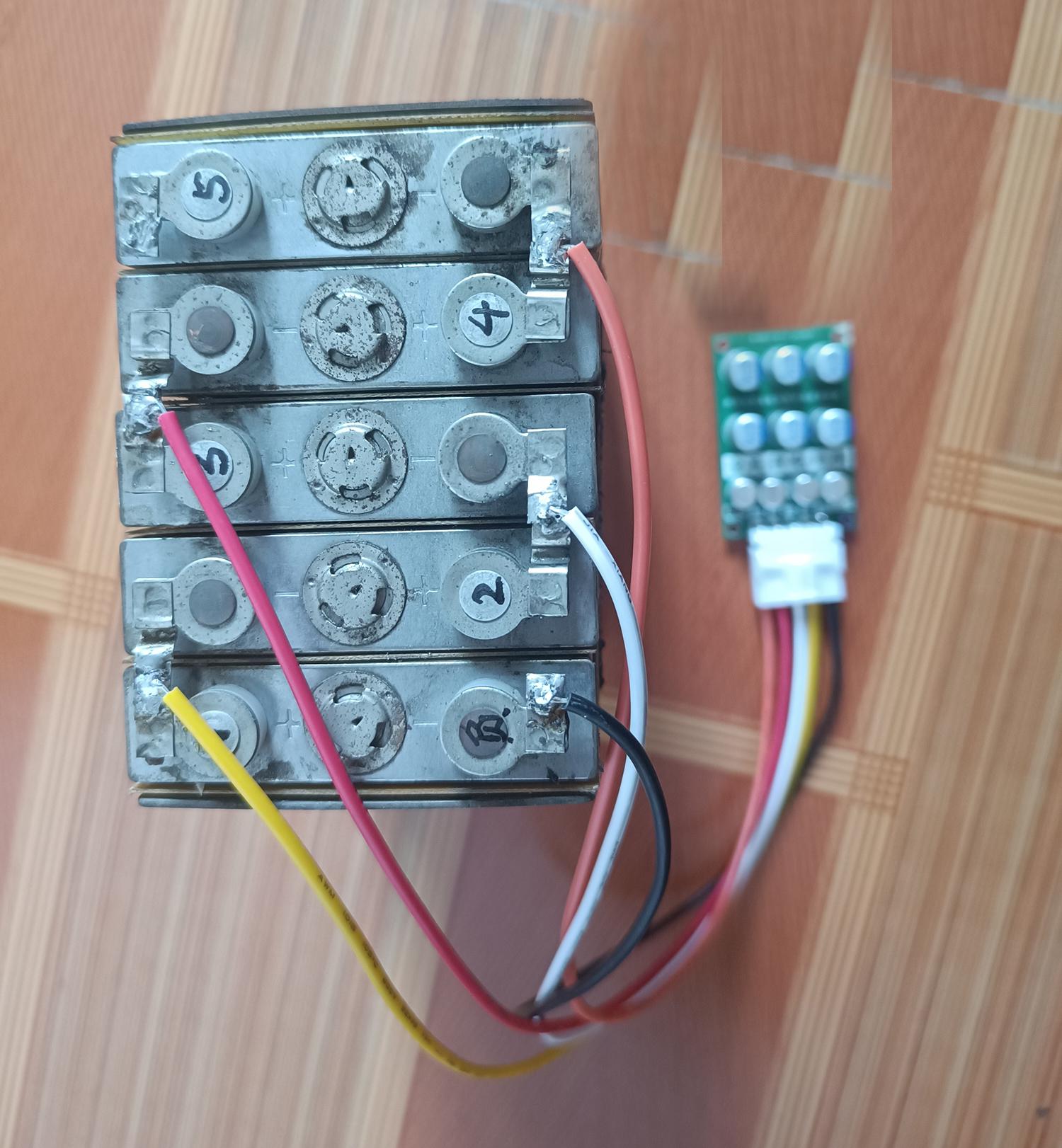 Equalizador Ativo Capacitivo D - Battery Balancer 4S 12V Active Equalizer avaliação e preço